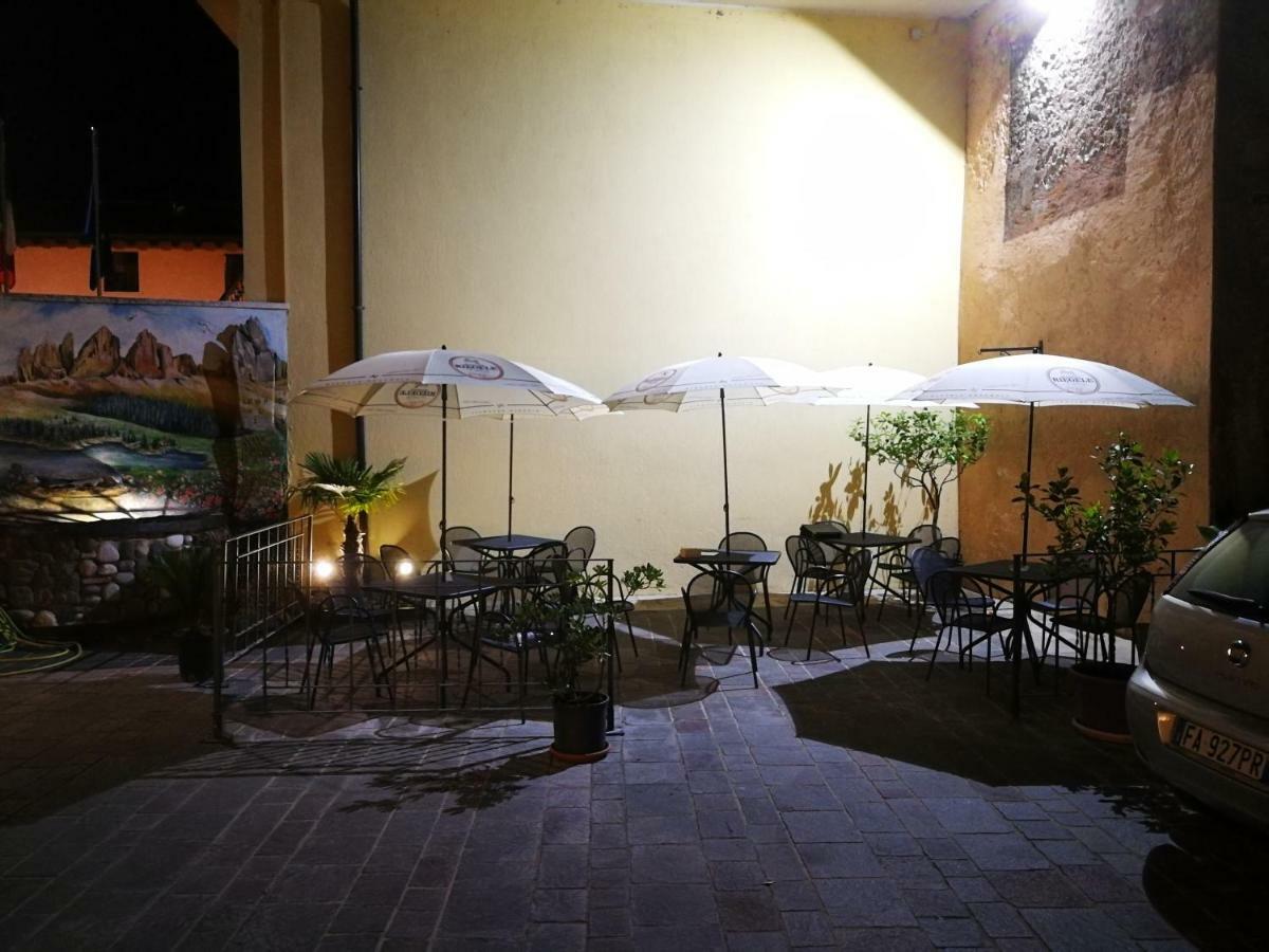 Hotel San Lorenzo Pozzolengo Exterior foto